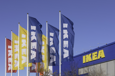 liput ikea-myymälän ulkopuolella Tukholman ulkopuolella, ruotsissa