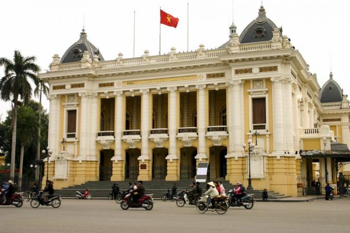 Hanoin oopperatalon rakensi ranskalainen siirtomaa