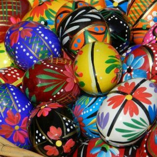 Käsinmaalatut puiset Pysanky-munat (3)