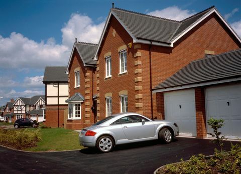 Executive moderneja taloja uudelle yksityiselle asuntoalueelle, Staffordshire UK