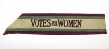 10 kappaletta suffragette-muistoesineitä, joiden arvo on enintään 20 000 puntaa ja jotka saattavat olla ullakollasi