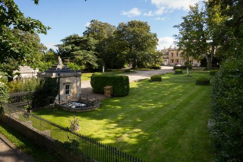 Sunset Lodge, Grimston