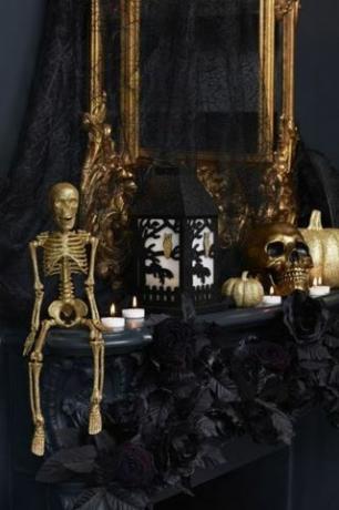 Asda Halloween Glamour - käytävän sisustusidea