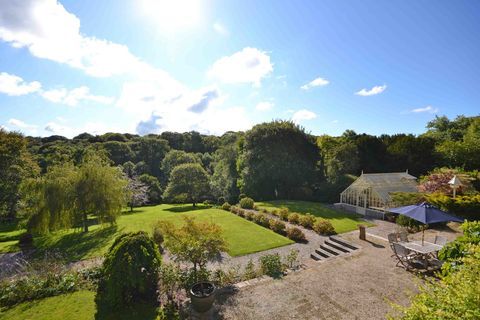 Vanha pappila - Helston - Cornwall - puutarha - OnTheMarket.com