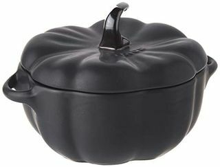 Staub Mini Pumpkin Cocotte, 16 unssia.