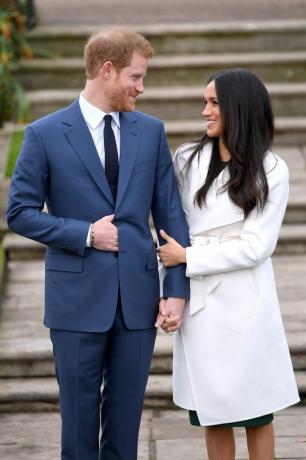 ilmoitus prinssi Harryn kihlauksesta Meghan Marklen kanssa