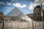 Pariisin Louvre- ja Eiffel-torni avataan uudelleen ja uutisia