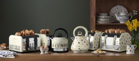 Emma Bridgewater x Russell Hobbs leivänpaahdin ja vedenkeitin pieni keittiölaiteyhteistyö