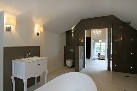 Reve House - paikalla pallokilpailu - Reading - ensuite