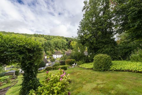 kaunis mökki myytävänä Milton Abbasin kylän sydämessä, Dorset