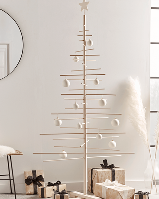 Puinen Scandi Tree