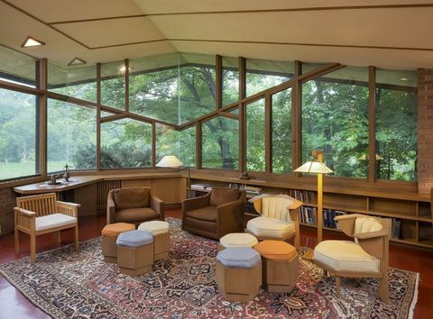 Frank Lloyd-Wright