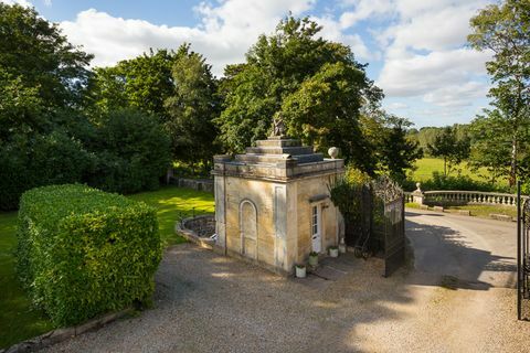 Sunset Lodge, York