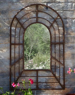 Koristeellinen antiikki Pergola-peili