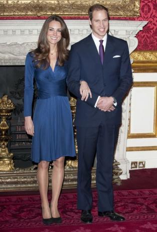 dress-like-Kate-Middleton koskettavaa-kuvat